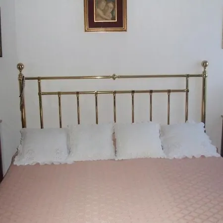Prázdninový dům Im Bekannten Strandort Dei Marmi Mit Schoenem Garten Und Ruhig Gelegen *