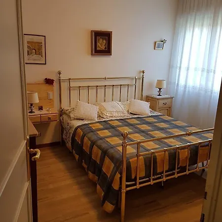 Prázdninový dům Im Bekannten Strandort Dei Marmi Mit Schoenem Garten Und Ruhig Gelegen